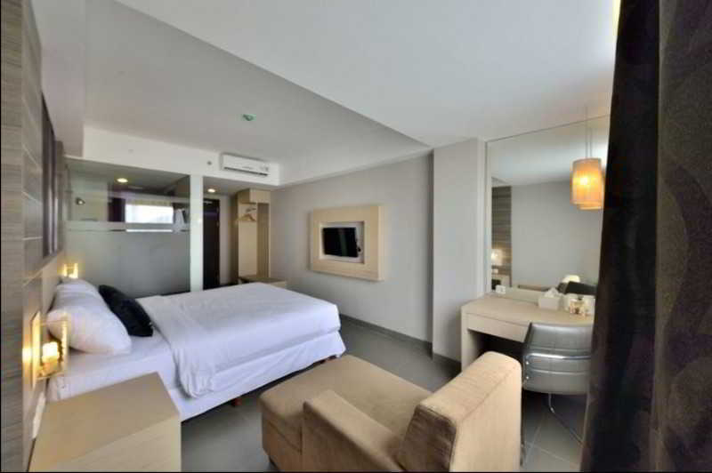 Kyriad Royal Seminyak Dış mekan fotoğraf