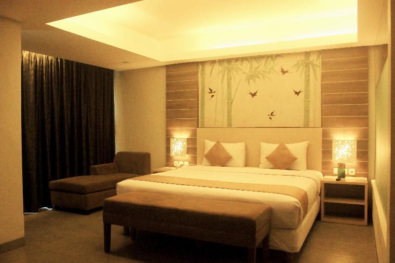 Kyriad Royal Seminyak Dış mekan fotoğraf