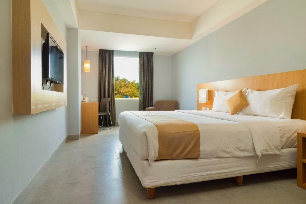 Kyriad Royal Seminyak Dış mekan fotoğraf
